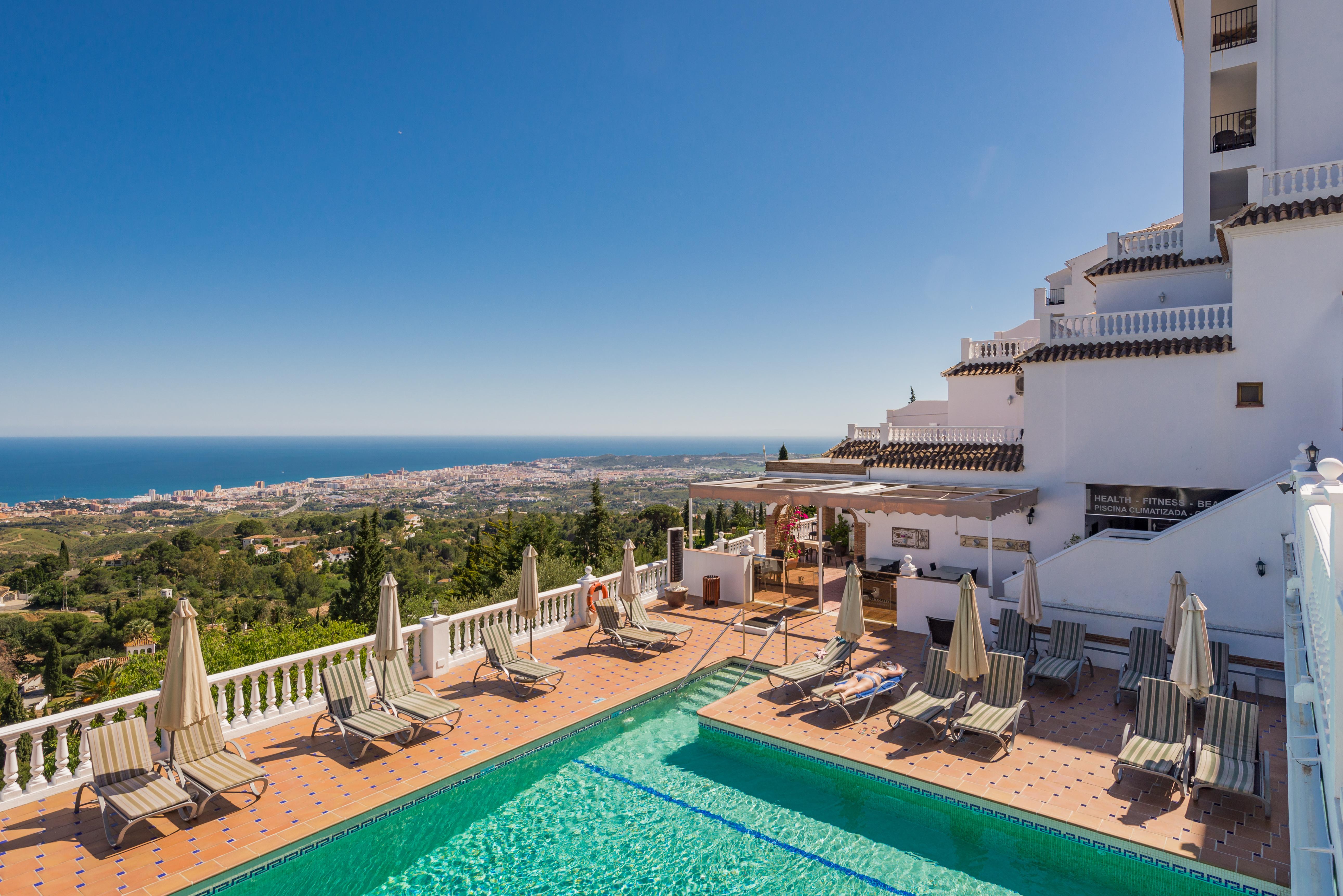 Macdonald La Ermita Apartment Mijas