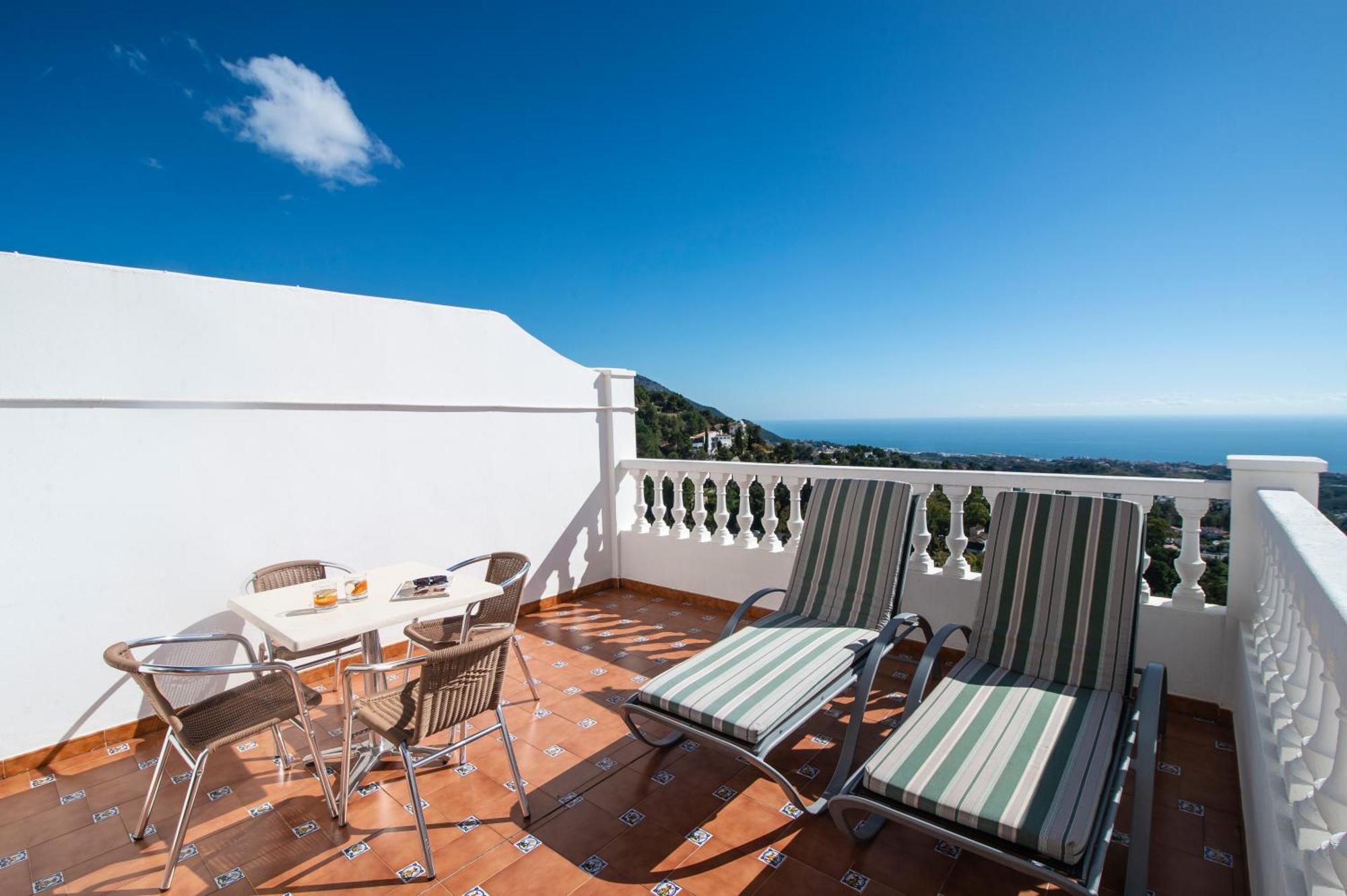 Macdonald La Ermita Apartment Mijas